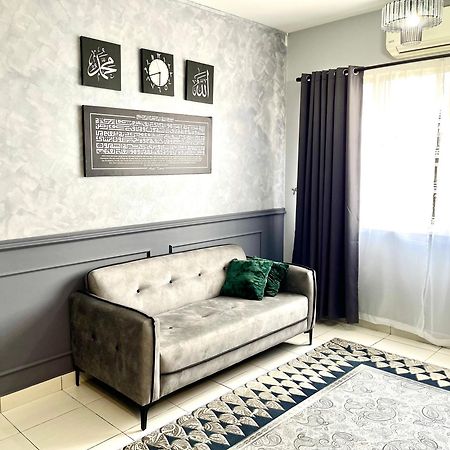 Dp Islamic Homestay Setia Alam Extérieur photo